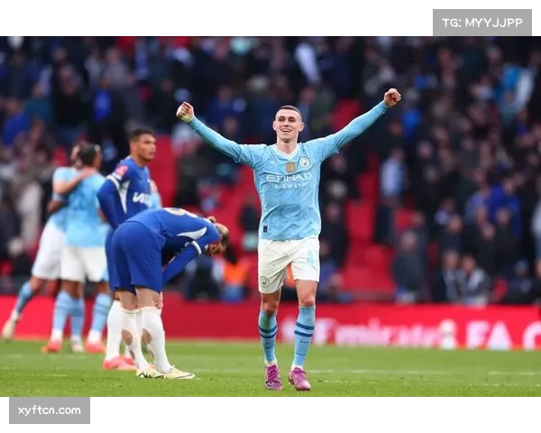 纽卡斯尔2-1曼城 福登射门后接触未获点球引讨论